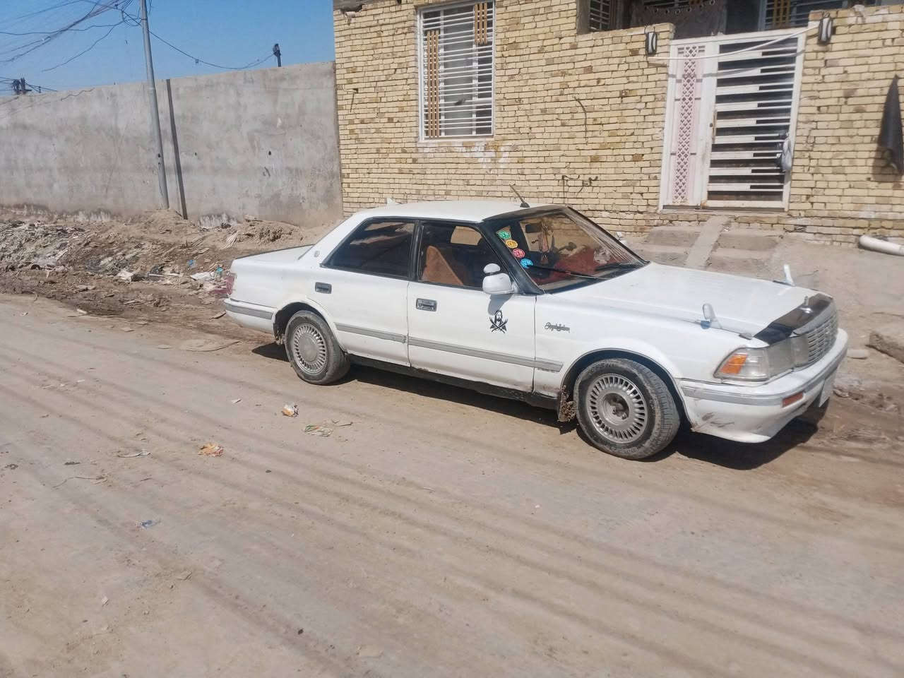 السلام عليكم سياره هارتوب 89.مكينه وكير اثنين ونص ديلكو.   كفاله حداديه. 75.بالميه كشر نظيف تخم تاير كهربائياتكله شغاله شاشه. دواخل حلوه جلد    بيع ومراوس.  مكاني شطره تفاصيل اكثر خاص مفتوح.  واتصال على الرقم.   ***********.   والشراي بخير ويدلل
