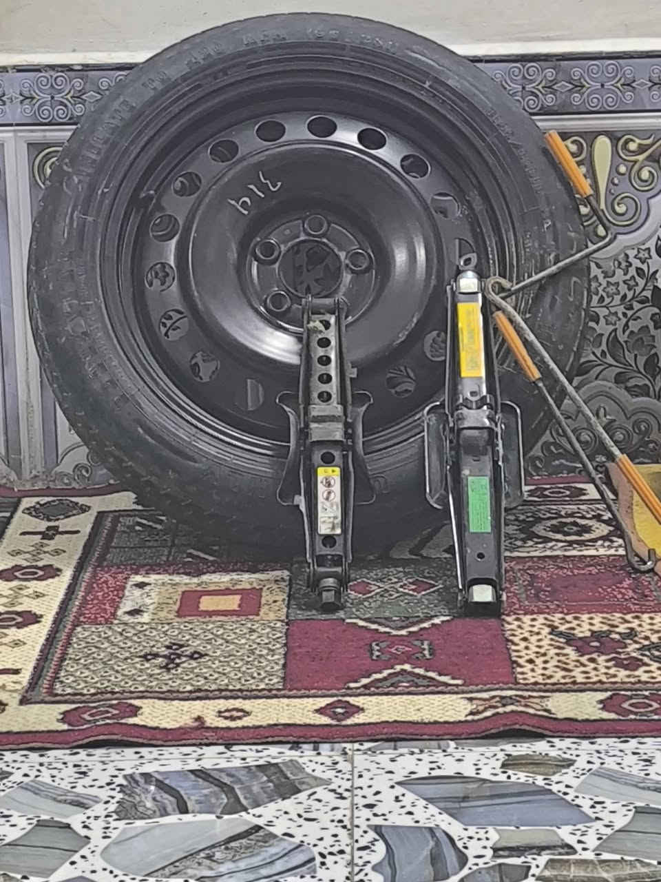 سلام عليكم سبير ما ماشي وا جكات العدد 3 البيع  العنوان الشطره حاوي العباس الاتصال على رقم ***********
