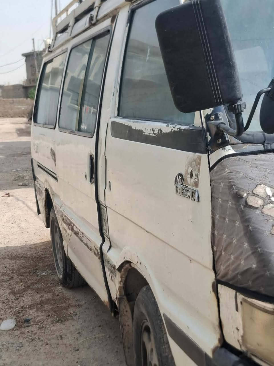 سلام عليكم سياره كيه بسته البيع او مراوس حسب القناعه سياره خير من الله مكينه وكير مكفولات وكسن خير من الله دوشمه جديداه سياره شوصيه شركه ما ملعوب بيه ويل كب  كهربايات خير من الله كله شقاله سنويه ال 29 اجراه 
(مراوس حسب القناعه *********** هاذاه رقم صاحبه 
اني مكلف بل نشر سعر 35 وبيه مجال
