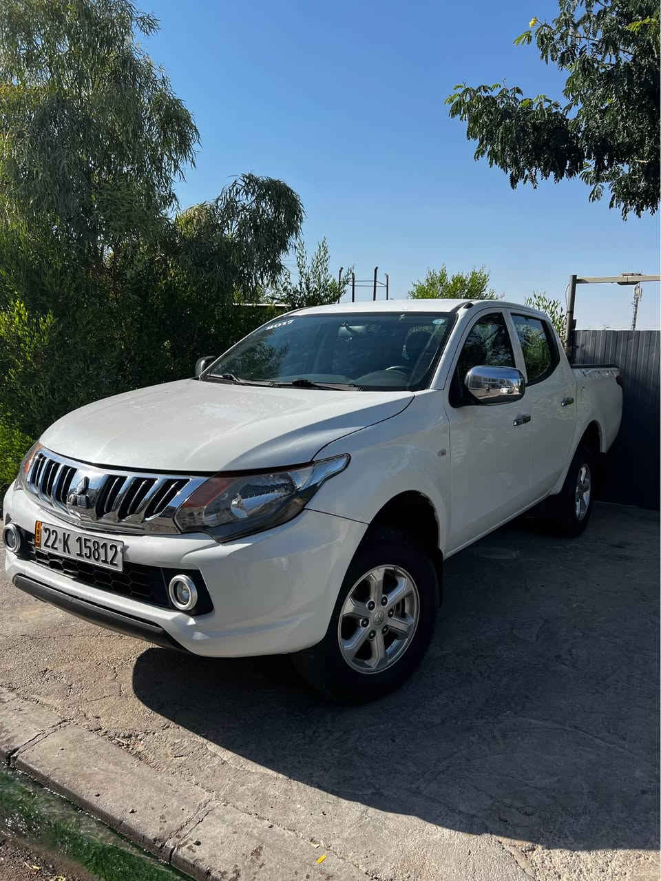 پیکاب قزافی گاز 
مودیل ٢٠١٧
نوقتەی پیوە نییە تەنها دەرگای بۆدی بۆ جوانی پەمپ کراوە
هیچ نوقسانییەکی نییە 
گیر و مکینە و اکسل و تبرید بەشەرت 
رەقەم و سەنەوی تازەیە
سعر ١٥٠ وەرەقەو مجالیکی کەم
شوین هەولیر
***********
*********** أربيل, العراق
