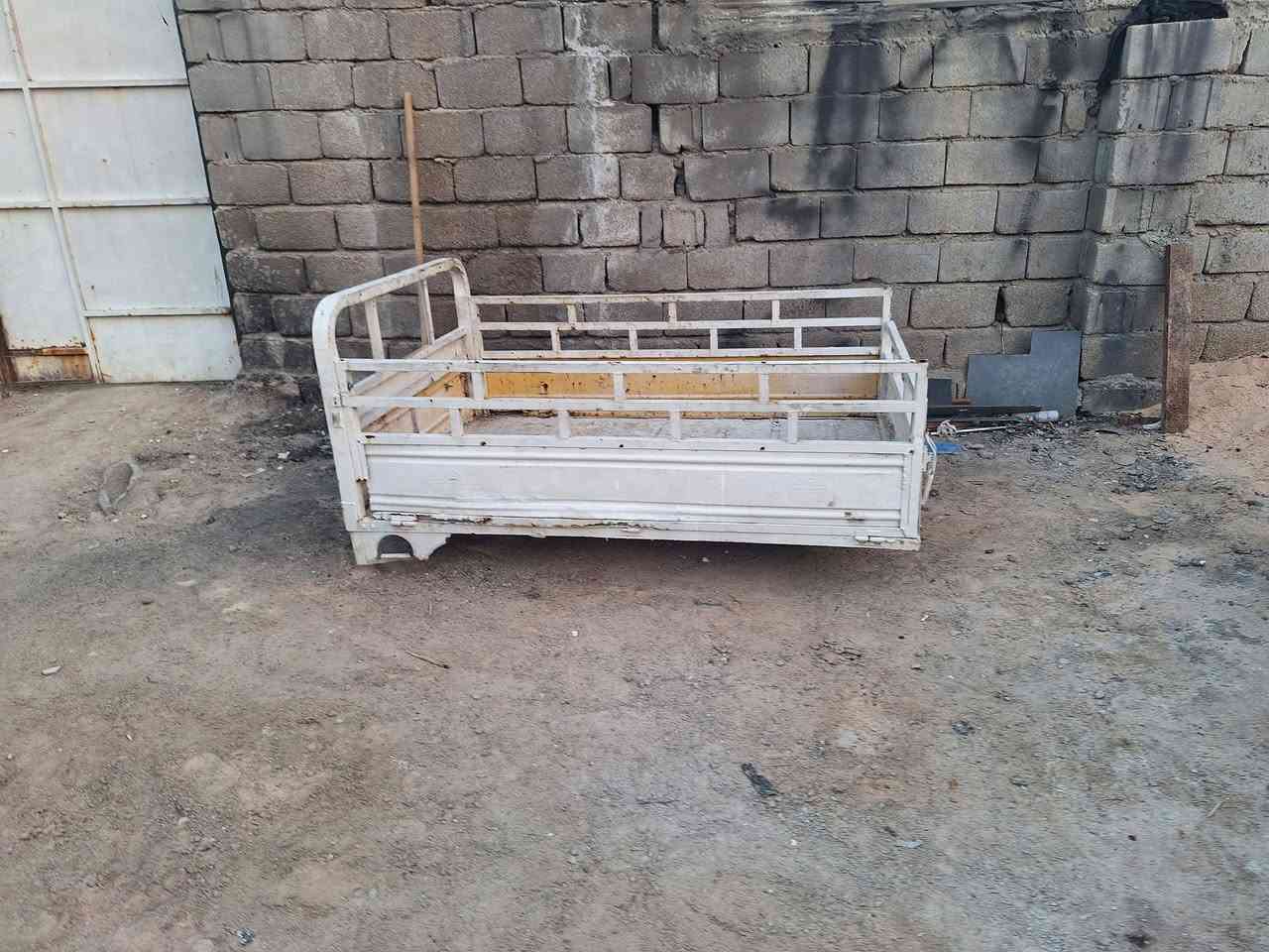 سلام عليكم بدي نضيف   وكعيته بالجيس زرف ما بيه  عنواني بصره ابو الخصيب قفله ٢٠٠ وهذا رقمي ***********
