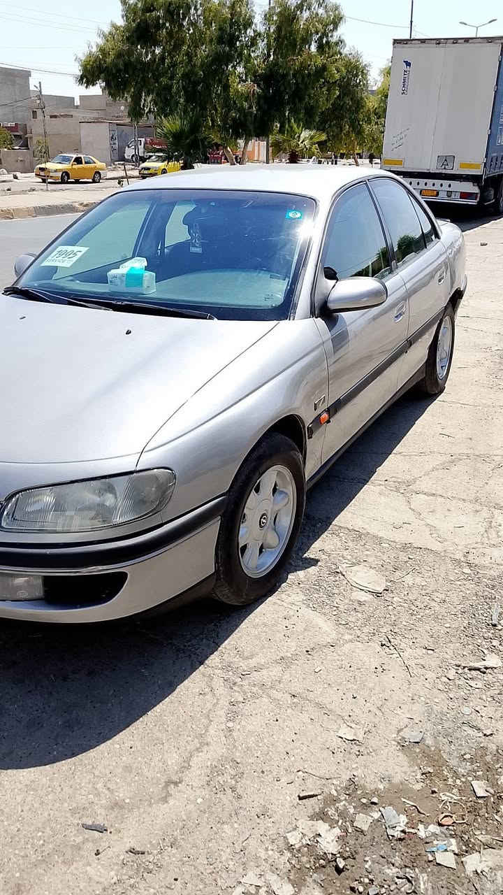 أوميكا بزون حجم 20 كبس موديل 95 نينوى كيري اوتوماتيك بسمي صبغ جماليه فقط بدون أي ضرر تبريد سعرها 45 بيها مجال بسيط 
***********
***********
