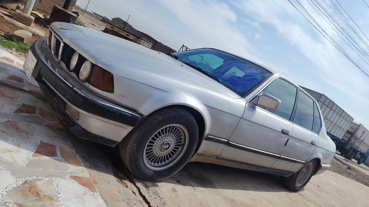 بي ام ٧٣٠ • موديل ٩٢ • محرك ٨