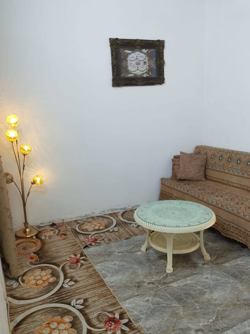 بيت تجاوز بالزراعي مال الملحانية وبصف شارع الضباط بناء قبل سنه ونص للبيع سعر 30وبي مجال رقمي ***********
