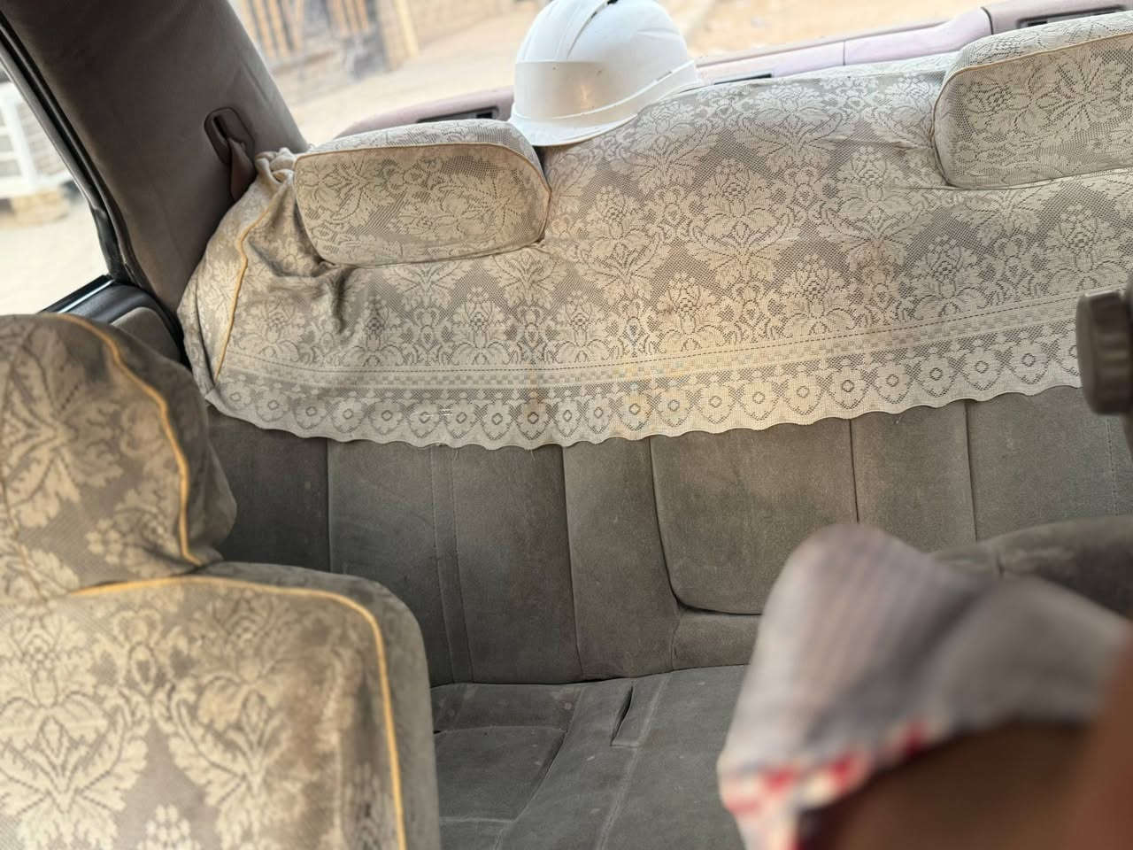 تيوتا هارتوب (( 6 سلندر ))
موديل 90
مكفول كير ومكينه وحداديه واكسل 
مكفوله من الكصه ونقل الجثه 
رقم نجف (( مكان السياره نجف ))
سياره مال جناي نظيفه .

***********
