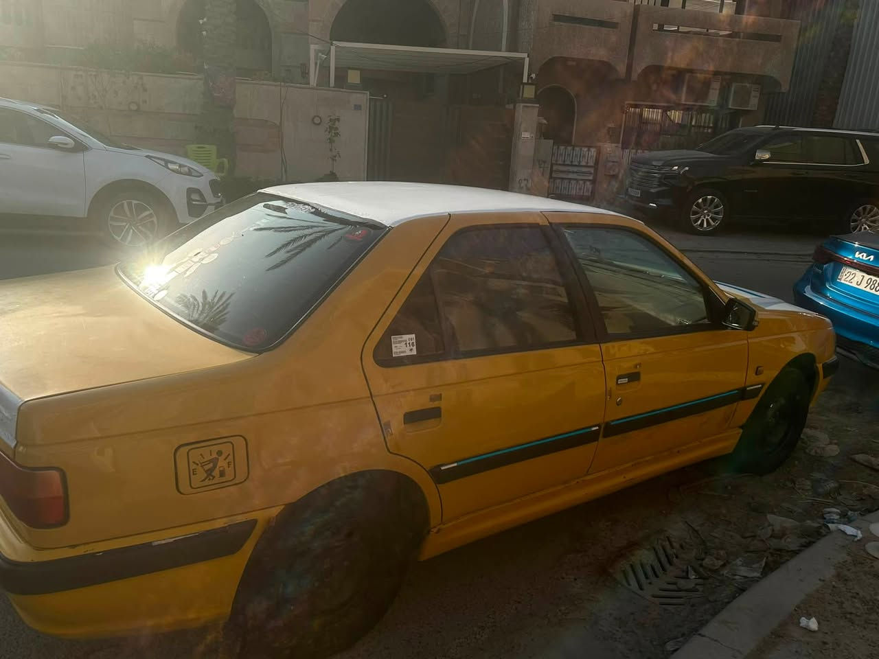 سلام عليكم بيجو 405محدثه بارص موديل 2015
سياره مابيها اي نقص بسمي تريد وكاله تريد تحويل ثاني يوم هيئه غرامات مصفره جديد نقص بس صدر تبريد تدفئه شغال السياره كامله مابيها اي نقص غير الصدر السعر 42بيها مجال  ***********
