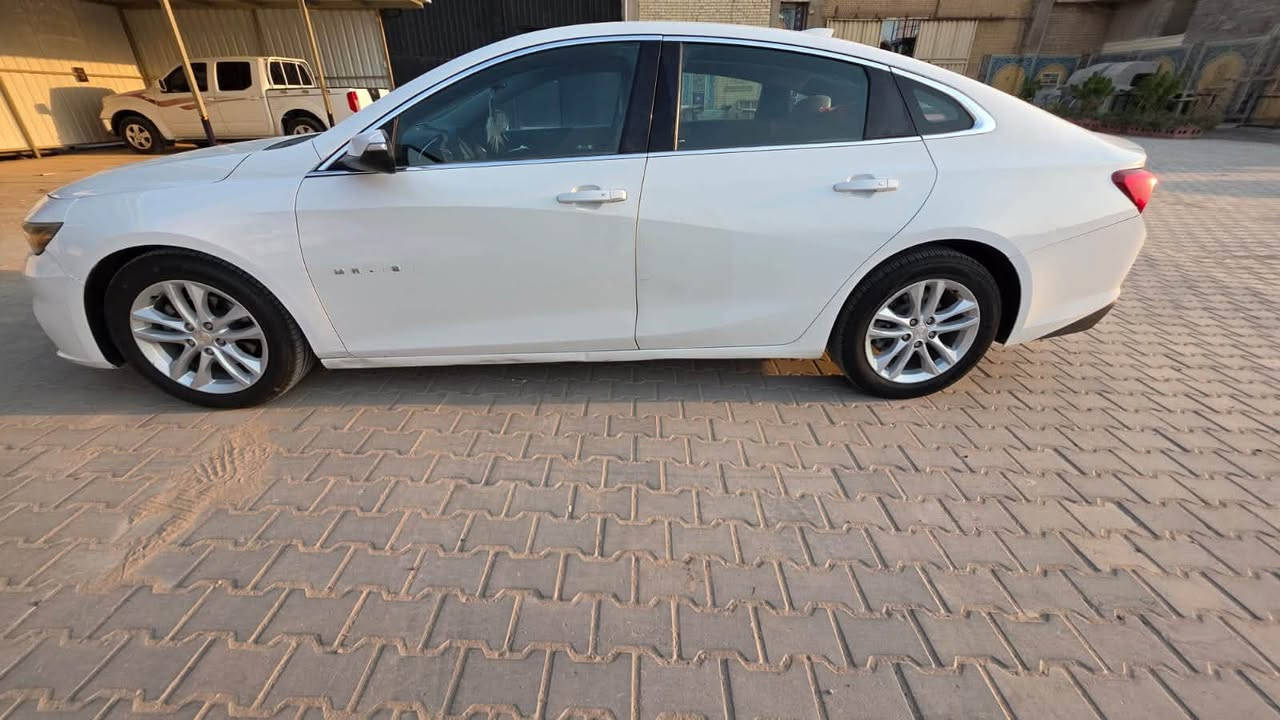 🚘 للبيع شيفروليه ماليبو LTZ موديل 2018
✨ المواصفات:
• موديل: 2018 LTZ
• اللون: أبيض
• المحرك: 1500 تيربو اقتصادي وقوي
• نظام دخول وتشغيل ببصمة (4 بصمات)
• مقاعد كهربائية
• تبريد مقاعد بنظام مزدوج
• منظومة غاز موفرة للوقود
• وارد أمريكي
• حادث سابق في أمريكا (باب السائق فقط)

🔥 سيارة عملية ومريحة، مناسبة للاستخدام اليومي وتجمع بين الفخامة والاقتصاد في استهلاك الوقود.

📌 لمن يبحث عن سيارة نظيفة بمواصفات قوية وسعر مناسب، هذه فرصة لا تُفوّت.

📞 للتواصل والاستفسار: ***********
💰 السعر: —
