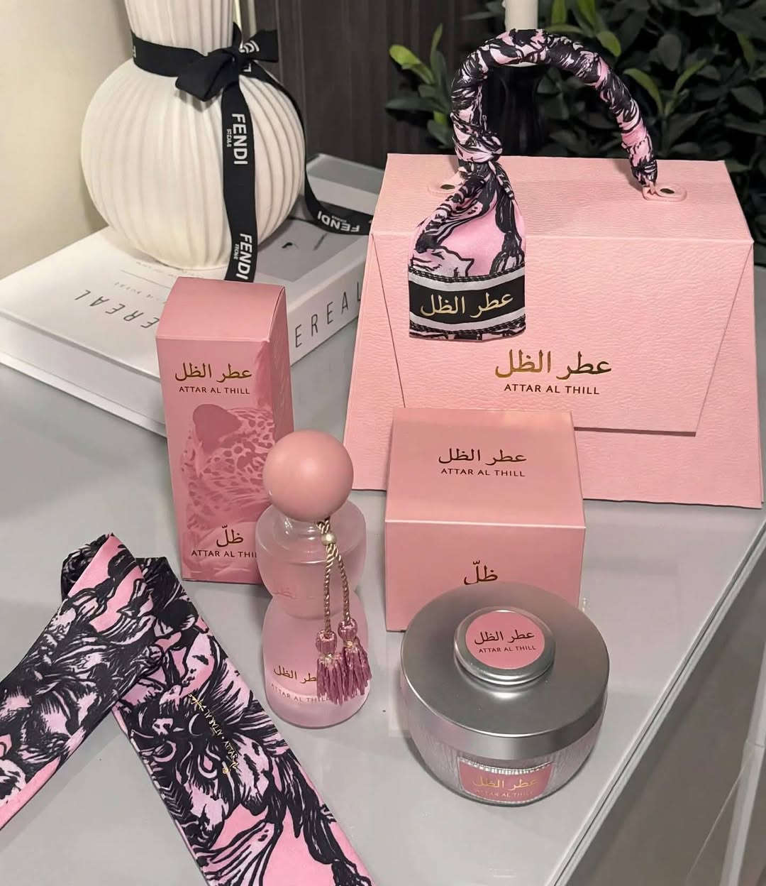 🖤 *عطر الظل - BLACK SHADOW* 🖤
*L’UMIÈRE IDÉN من Attar Al Thill*

تريد الكل يسألك شنو عطرك؟

وصل العطر اللي الكل يدور عليه .. ريحة فخمة تخليك مميز وين ما تروح، هيبة وثقة بكل رشة.

*✨ شنو يميز عطرنا؟*
⭐ ريحة تخبل - فخمة وجذابة
🛡️ ثبات فول - يبقى أكثر من 12 ساعة
💨 فوحان قوي - يملي المكان
👑 جودة توب - النسخة الزيتية الأصلية
💎 تصميم ملكي فاخر

مو مجرد عطر .. هذا بصمة حضور!
جربه مرة وراح تدمنه.

---
*📦 للطلب والحجز:*

📞 *اتصال / واتساب: ************
📍 *العنوان: بغداد - العراق*
🚚 *توصيل لكل محافظات العراق - 3000 دينار فقط*
💬 *راسل بريد الصفحة الآن - الكمية محدودة*

*عطر الظل للعطور .. حضورك .. عطرك ✨*

#عطر_الظل #عطور_بغداد #BLACK_SHADOW
#LUMIERE_IDEN #عطور_فخمة #عطور_رجالية
#بغداد #العراق

---

نص مكتوب في الصور:
- عطر الظل ATTAR AL THILL أناقة تدوم في كل رشة رائحة فاخرة تدوم طويلاً اختيارك المثالي لكل المناسبات *********** جنزور - اولاد بغرره عطر العظل للعطور