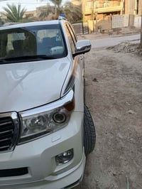 لاندكروزر ٢٠١٣ • ٨ سلندر • فورويل
