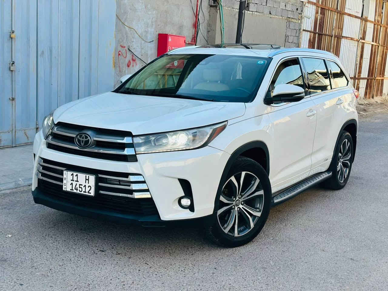 تيوتا هايلندر أمريكي
مكينة ٦ سلندر
فول مواصفات 
سونار مرفق بالمنشور بدون دواخل السيارة
رقم بغداد باسمي 
ماشية ٦١ حقيقي
السعر اتصل وتدلل ومرواس حسب القناعة
مكاني بغداد الكريعات
***********
