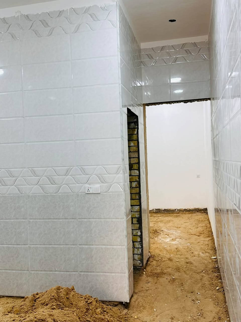 سلام عليكم
بيت كربلاء حي  ميلاد بسمي مباشر مساحه 100 متر 

ثاني بيت عن الركن البيت بعد بي بس 

الارضيات ‭***********‬

غير متواجد على الخاص
