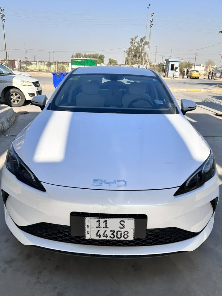 السلام عليكم
بي واي دي سيل ٥ للبيع 
***********
الديوانية 
ماشية ٢٧ الف ونص
شحن ٥٥ كيلو
السعر ٢٠.٩٠٠
بيه طخه بالجاملغ مأشر عليه بسيطة كلش
