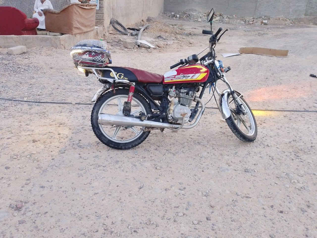 السلام عليكم دراجه للبيع  نوع ايراني  2019  السعر 300 وبي مجال
***********
