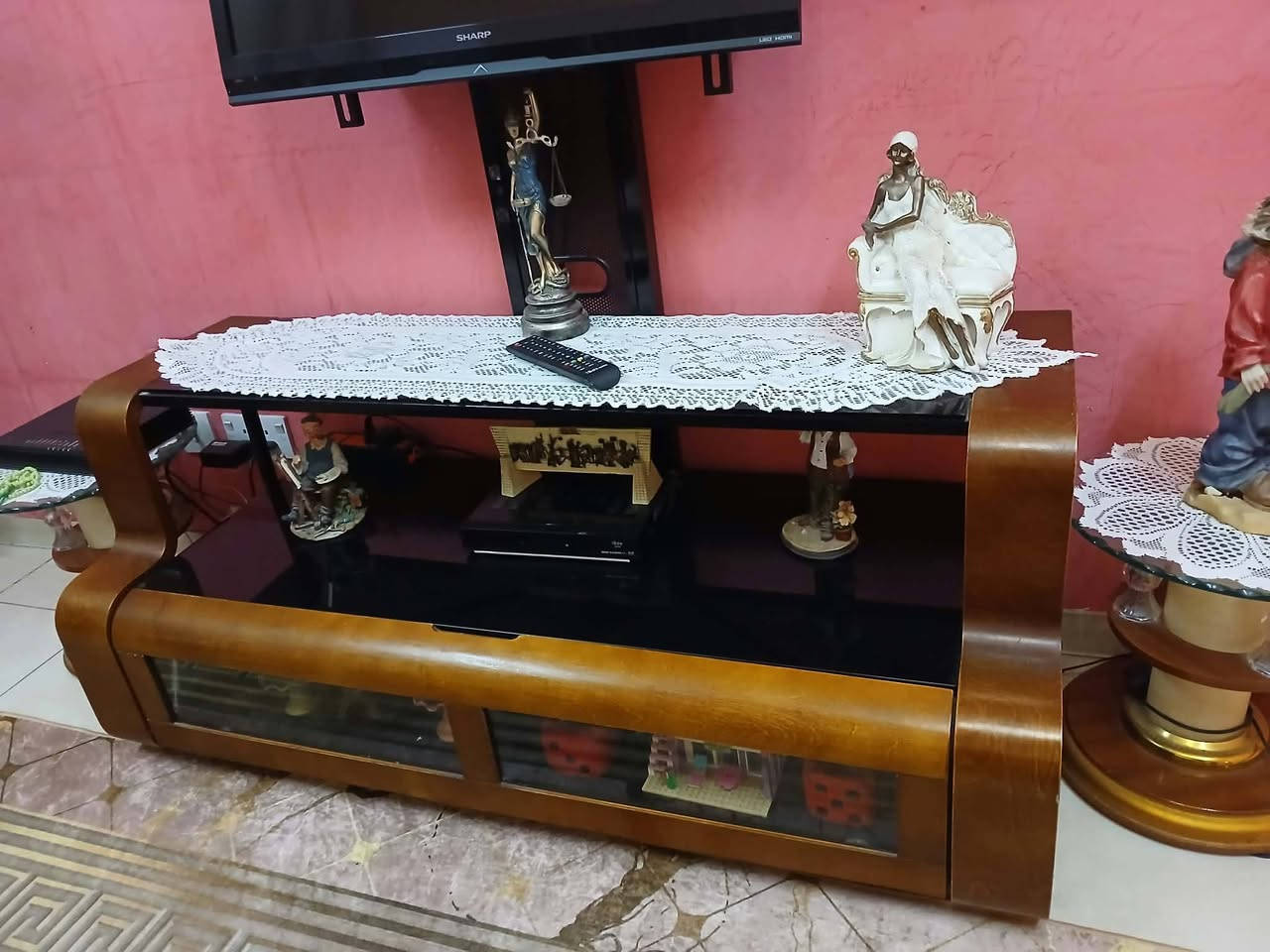 غرفه نوم • صاج • نظيفه