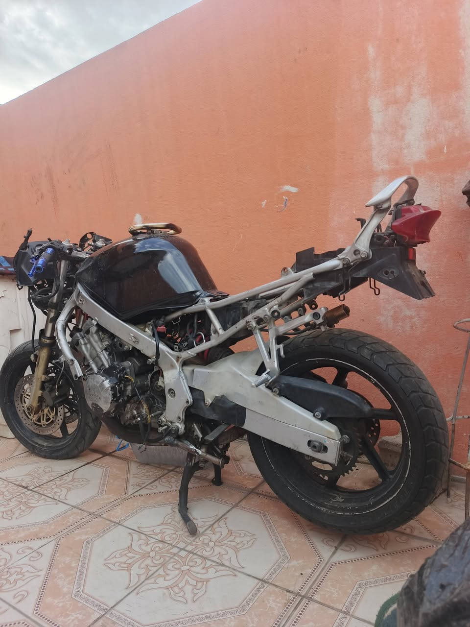 F3 • 600cc • كرنك عوج