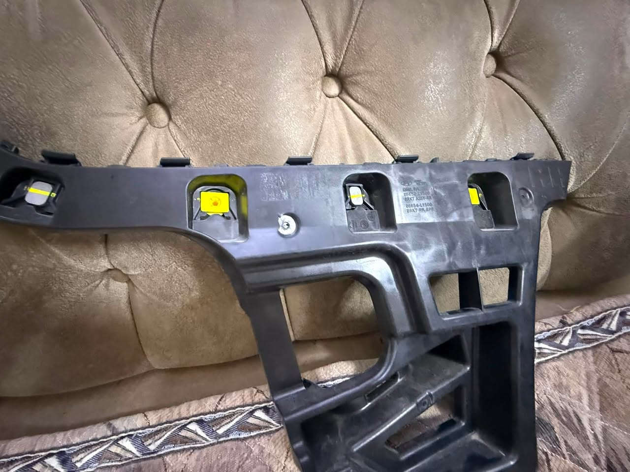 ماسكات دعاميه سوناتا خلفيه موديل 24/25/26 اصليات شركه مال فتح سياره  تنشد لسوناتا عاديه وان لاين نضافه 100/100 
***********
