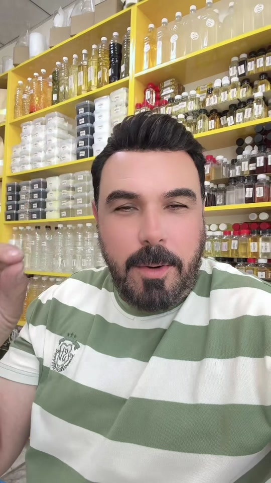 🔥 تريد تبدأ مشروعك؟ خلي المواد علينا! 🔥 من أول خطوة لحد ما يطلع منتجك بشكل مرتب ومميز ✨ في مكتب تفاحة نوفرلك مواد أولية متنوعة تساعدك بصناعة: 🧼 صابون 🧴 كريمات ومرطبات ✨ سيرومات 🌸 مخمريات وعطور 🕯️ شمع 🔥 بخور 🧪 منظفات 💎 ريزن وغيرها هواية مواد ومستلزمات للمشاريع الصغيرة. والأهم؟ ❤️ مو بس نبيعك المادة… نساعدك تعرف شلون تستخدمها وبأي طريقة تشتغل بيها. 📍 مكتب تفاحة – بغداد، باب المعظم، تقاطع الصرافية، قرب جسر الحديد 🚚 توصيل لجميع محافظات العراق مواد + تعليم + أفكار مشاريع = بداية مشروعك من مكتب تفاحة 💛
