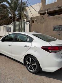 سيراتو • ٢٠١٨ • ١٠٠٠٠٠ كم