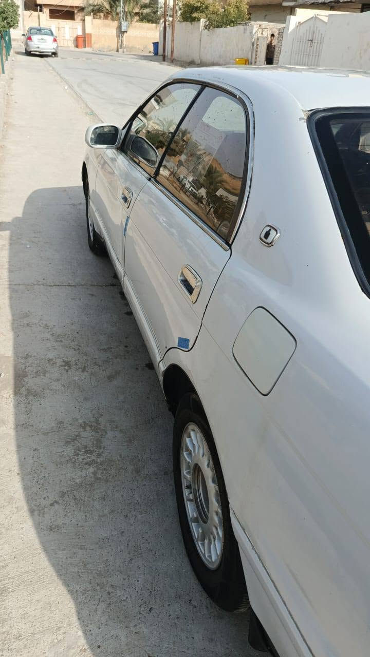 سلام عليكم بطه للبيع موديل 94  رقم بغداد  تخم تاير وباقي التفاصيل  تصال على الرقم ‏‪***********‬‏ مكان ديالى بعقوبة
