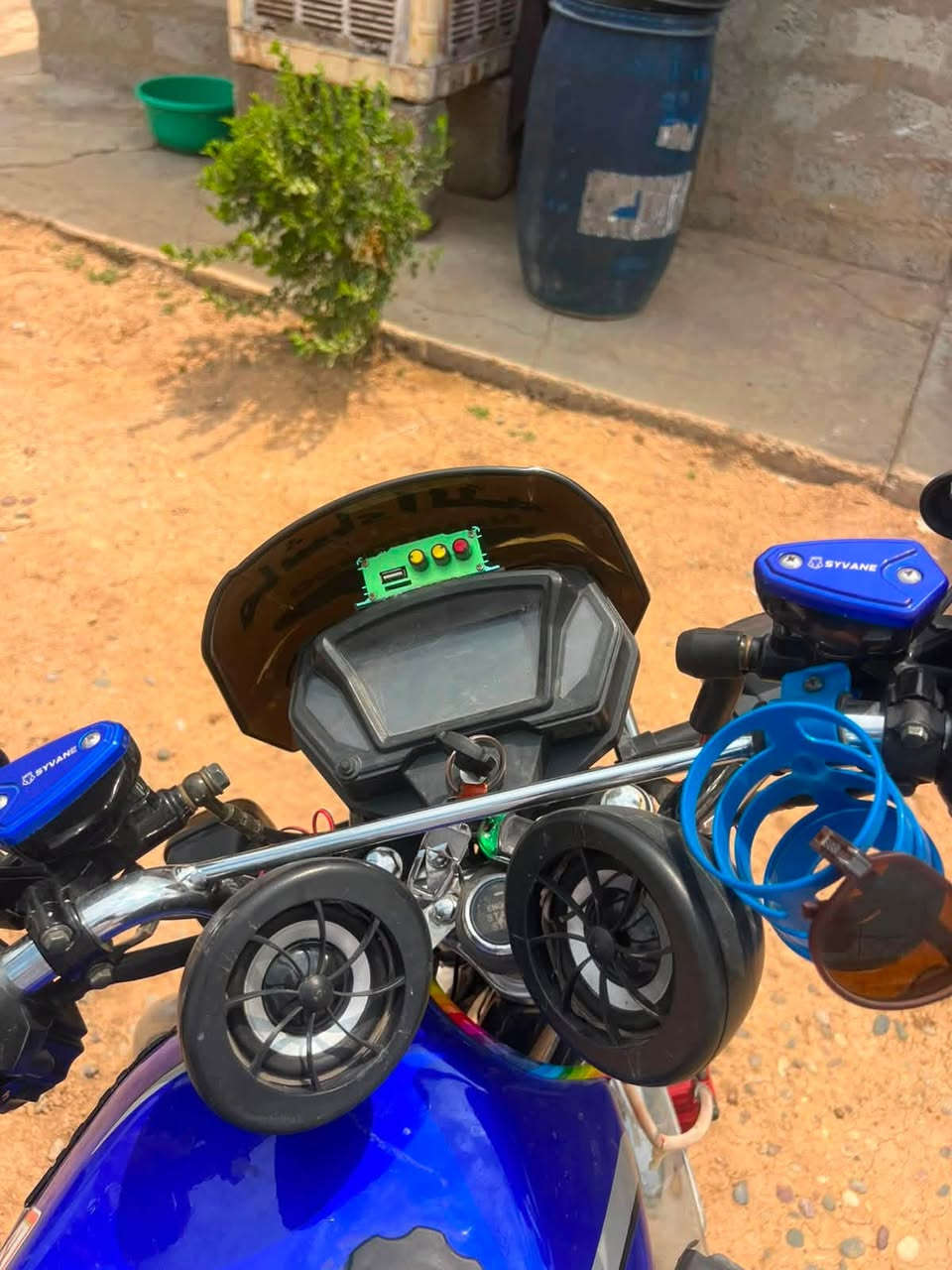 مطور سافين باب اول عزم محرك كبس نار مطور وضع شركه كليش شقال بصمه يشتقل عن بعد  سعر 850وبيه مجال لومو شراي لا يتعبني  *********** يوجد وتساب  مكان مطور اربيل قورتان

