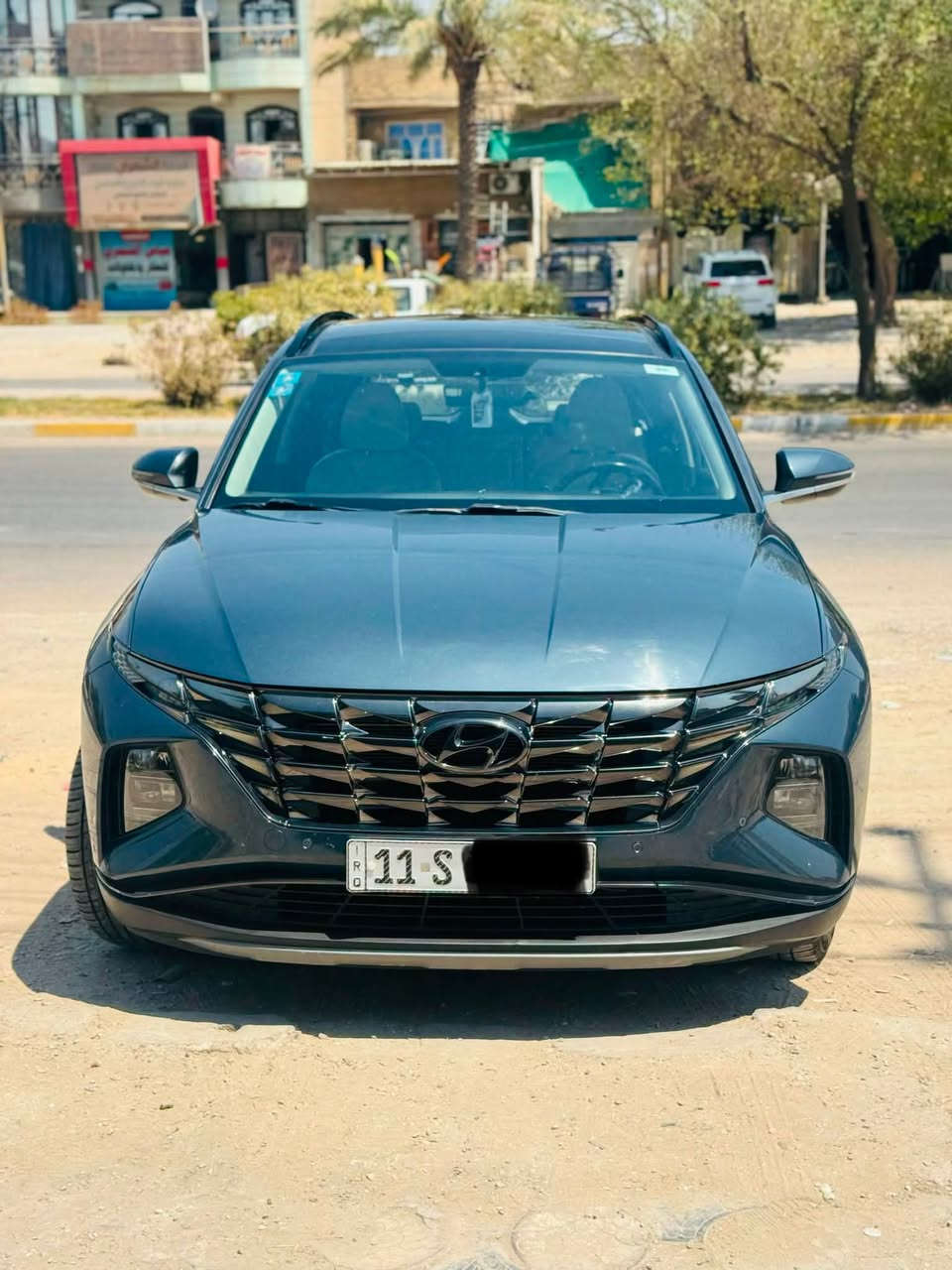 السلام عليكم
توسان ٢٠٢٣ خليجي 

خاليه من الصبغ بيها دحجه بسيطه موضح بلصوره اثر بايسكل 

بانوراما 

كشنات تدفئ تبريد 

شاشا لمس 

***********

سياره مابيها كل نقص
بغداد - حي التراث - الشارع العام
