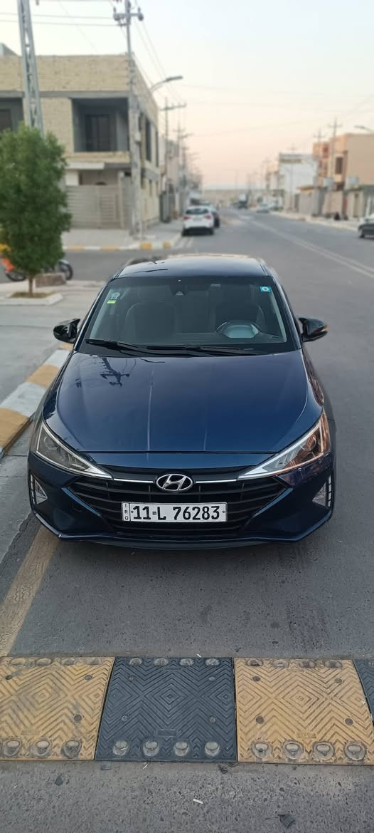 السلام عليكم   
اللهم صل على محمد  
بسعر مناسب 
 النترا امريكي 2019
  
  
   شرط التحويل رقم بغداد انكليزي بسمي 
 
محرك 4 سلندر     2000 دوش 
كير اي تي 3 انضمه المرغوب 
رادار جانبي 
   

 
السياره واكع عليها طابوك واذا القماره ونصبغت القمار ابيعك صبغ عام مكفوله من الدواخل لغد شواصي دواخل  سياره بدون دواخل     

كهربائيات كلها شغاله
  محرك  كير كفاله  
 السياره كلش نضيفه ومتعوب عليها
كامره خلفيه شاشه تاب بلادي  
 باتري جديد  اصلي 
  تبريد منضومه بلاد تبريد ثلاجه  لايت ال اي دي زنون  اصلي مضومه زنون بلادي 
تدفئه شغاله 
تخم تاير جديد حتى السبير جديد 
سنتر لوك  السياره  
    
تجي تفحص وتقتنع واني حاضر 
        
العنوان الانبار الفلوجه 
 …السعر 93 مجال حك الجيه 
بدون مراوس بدون اقساط بيع نقد فقط 
 الشراي يتصل📞 وحياكم الله  اخوتي‏
***********
***********
