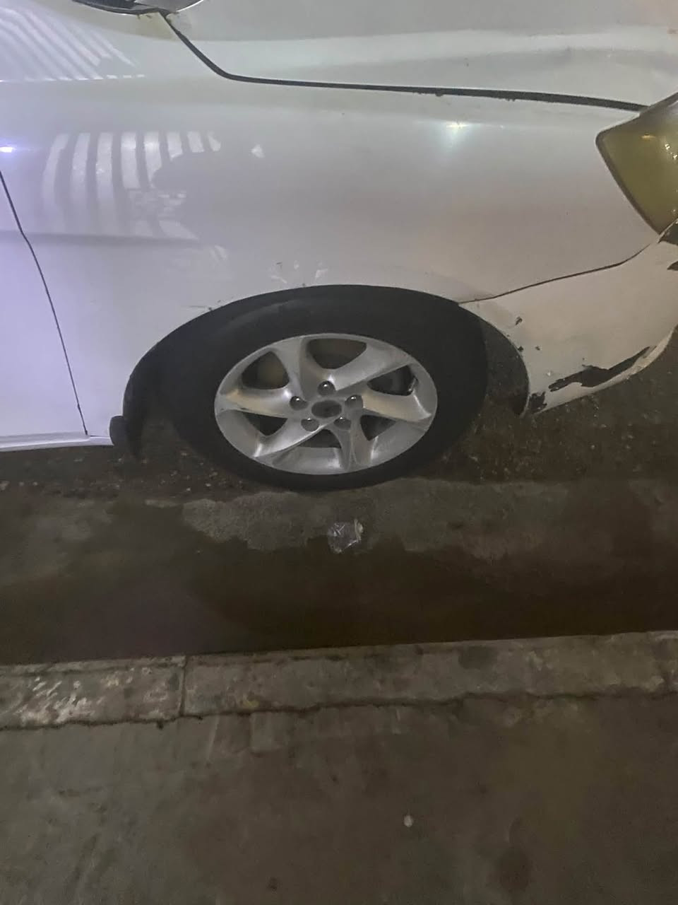 سلام عليكم عدي ام مراند محور كير و مكينة كورلا١٨٠٠ بي كاجو نحلة حدادية نص ونص السعر ٣٥وبيهة مجال سفسار علة هاذة الرقم (***********) ترهم مراوس

