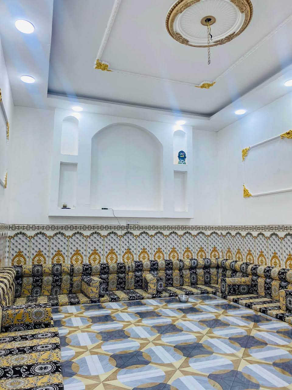 🏠#بيت_للبيع بناء حديث 
📍حي الفرسان مقابل جامعة تكريت
📐 المساحة:210م
فول مواصفات+فول خدمات 
تبليط-ماء -كهرباء
خلف محلات البوشعبان 
للأستفسار:
 ***********‬ ‬
