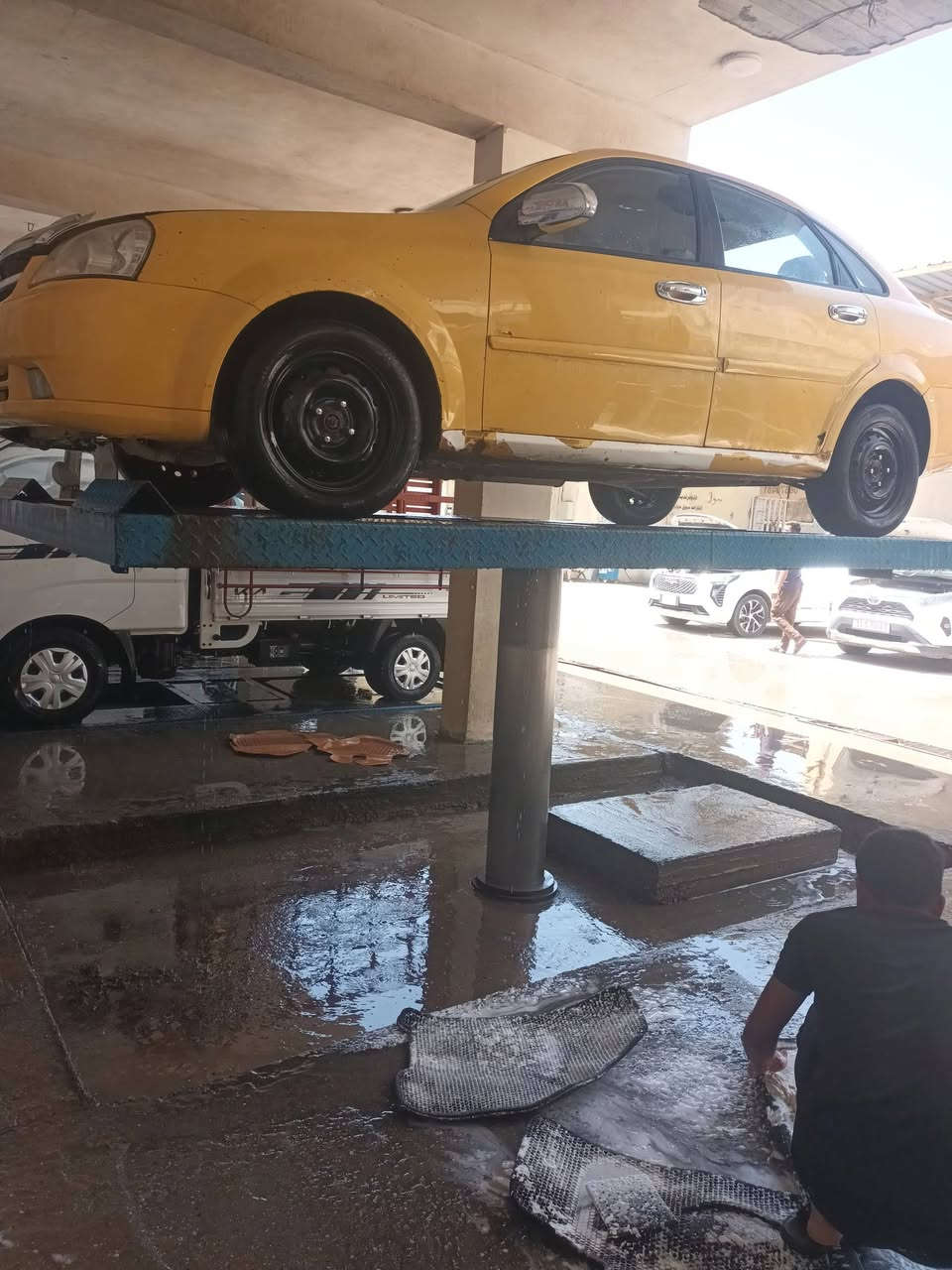 السلام عليكم اوبترا ١٢ شركة كير عادي جاهزه ربع ماتصرف عليها نظام اي سي تي بي اس يخبل ماكو مشاكل مثل الجويتر حداديه تخم تايرات باتري تبريد محرك وكير جدد مكاني بغداد مصفره ***********
