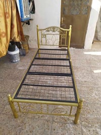 من رخصه الادمن عندي اغراض للبيع كامن وسعر مجمده شغله 250 الف تخم 7مقاع...
