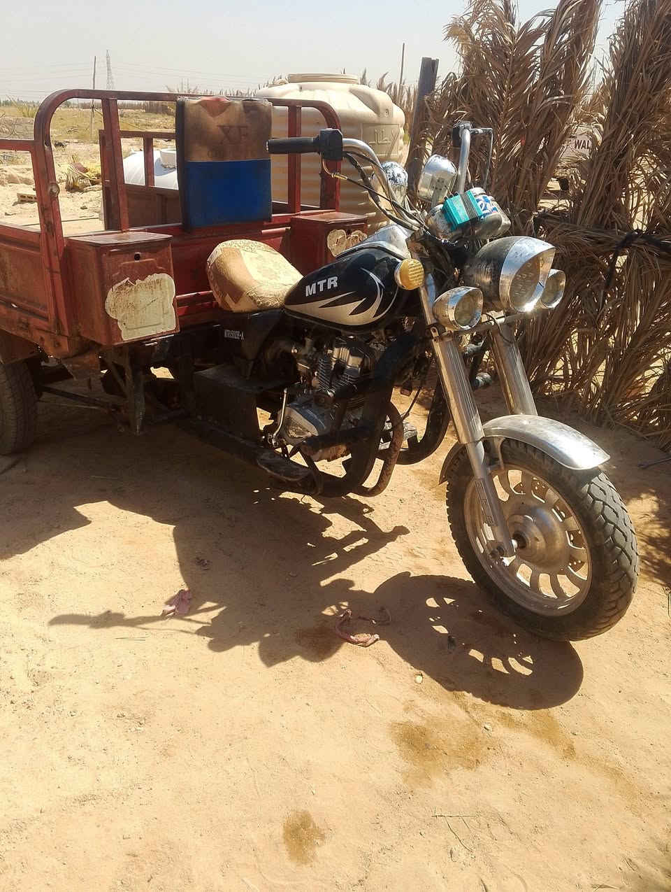 سلام عليكم ستوته للبيع موديل 19مكان طريق كربلاا نجف عمود 400نضيفه تواير جدد محرك جديد بيها باج بل ركبه تقويه السعر 750 بيها مجال ***********
