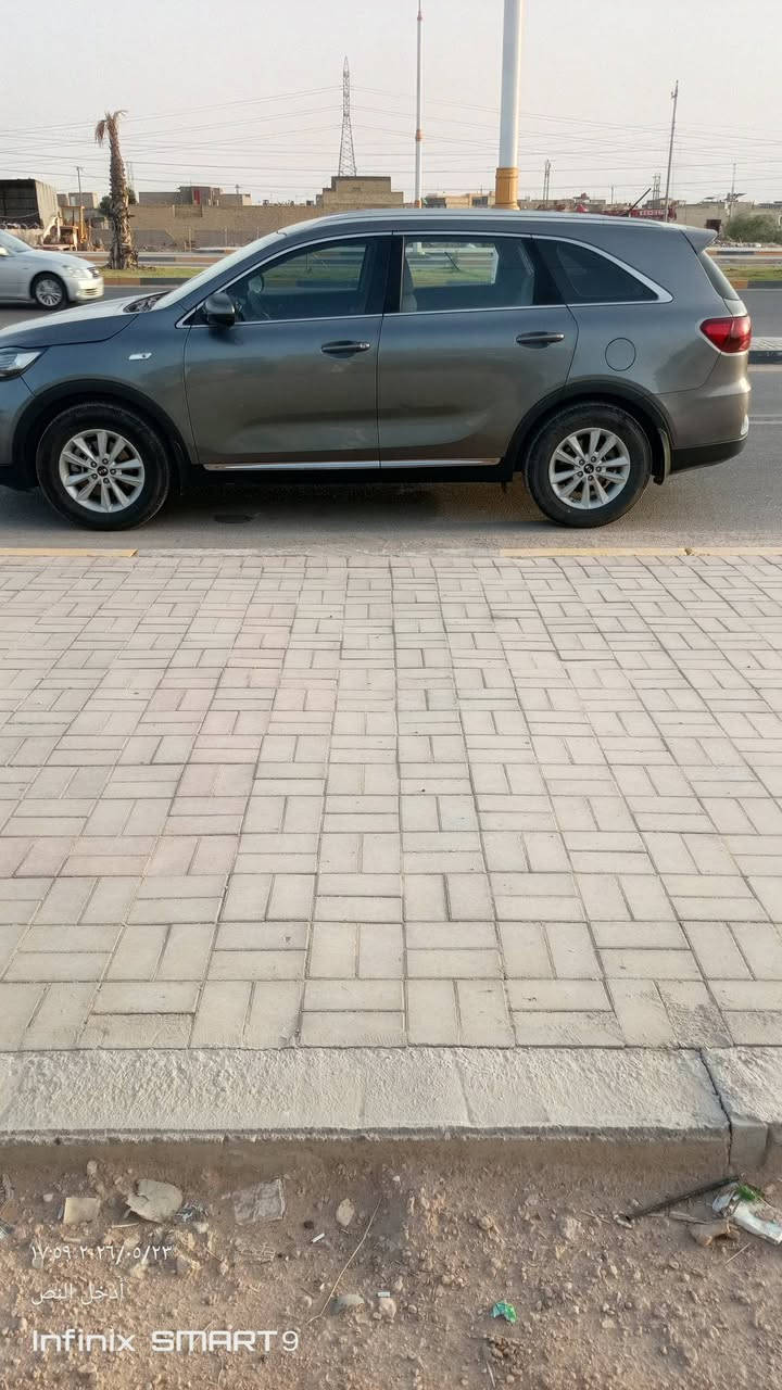سورنتوا موديل ١٨ خليجي ٤ سلندر ٧راكب ٣قطع تبريد ماشيه ١٢٥ الف دق جرس ب ١٢٠ محرك گير حداديه كله عل شركه ومكفول كفاله تخم تاير جديد مع البطاريه رقم مثنى مكفوله من الصبغ فقط بارد سونار مع الصور @الي يشتري يتصل على الرقم ***********
