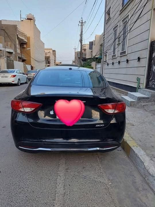السلام عليكم شباب مستعجل على بيعتهه c200 
مكينه 2400 رقم بغداد بسمي سعر 80 
هـ ***********
