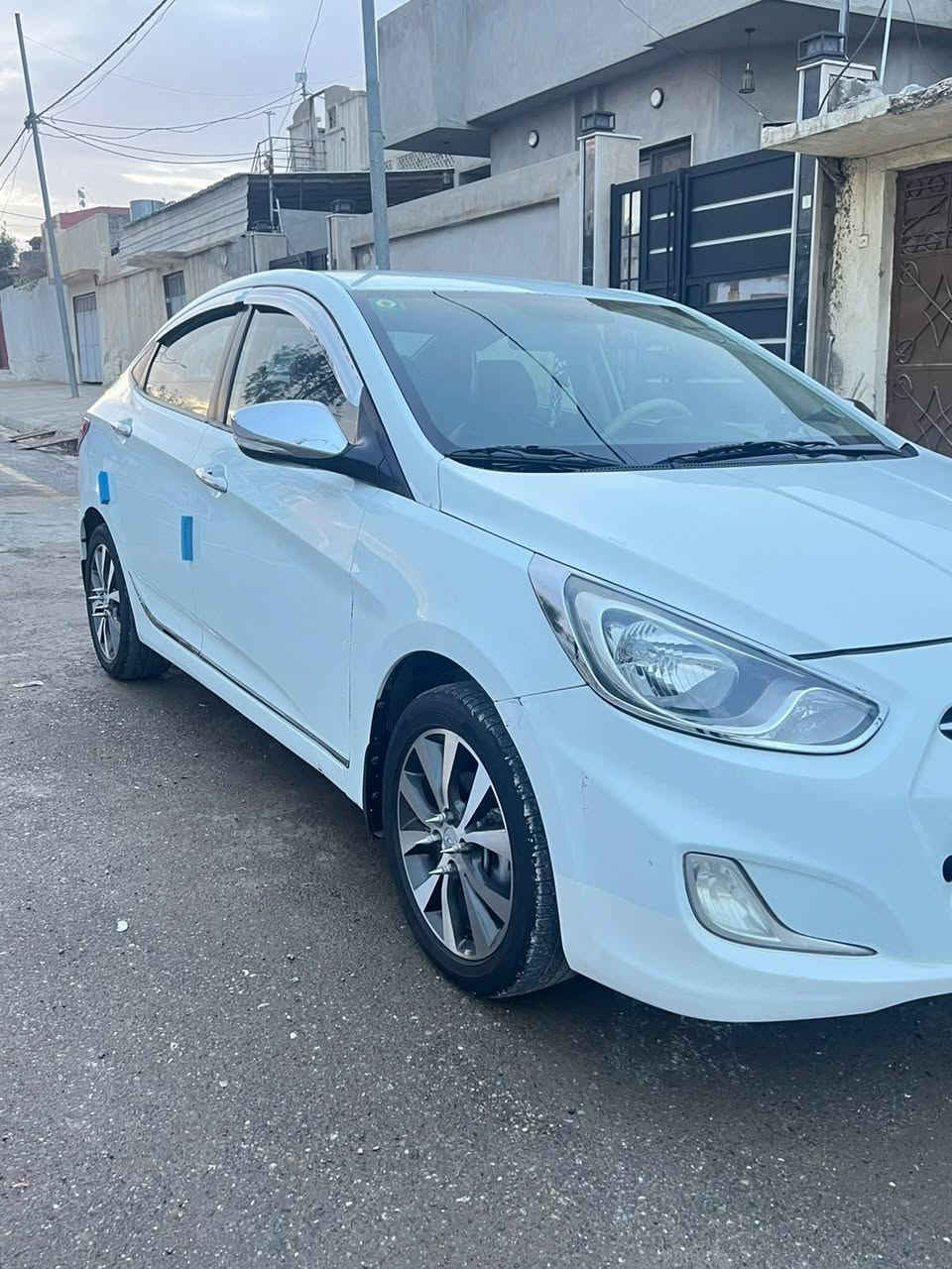 اکسنت خليجي 2013 للبيع محرك 1600 دوش

رقم مسطره كاربون بيها شرط التحويل مكانها موصل الايمن 

ضرر صبغ بوند رش فقط+ جاملغ يمين رش فقط

حدادة نظيفة

تخم تایر جدید
تخم ويل كم ياباني كصه

كشنات جلد 

كهربائيات كامله

كير مكفول

محرك مكفول

سعر 95 مجال بسيط

***********
