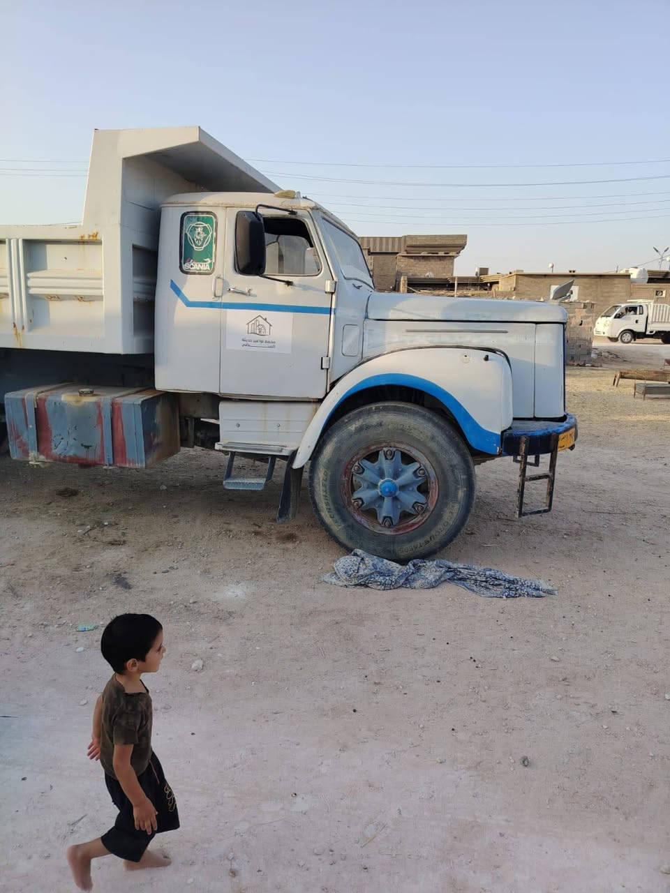 سكانيا اللبيع ١١١ رقم صاحب  سياره  ***********

