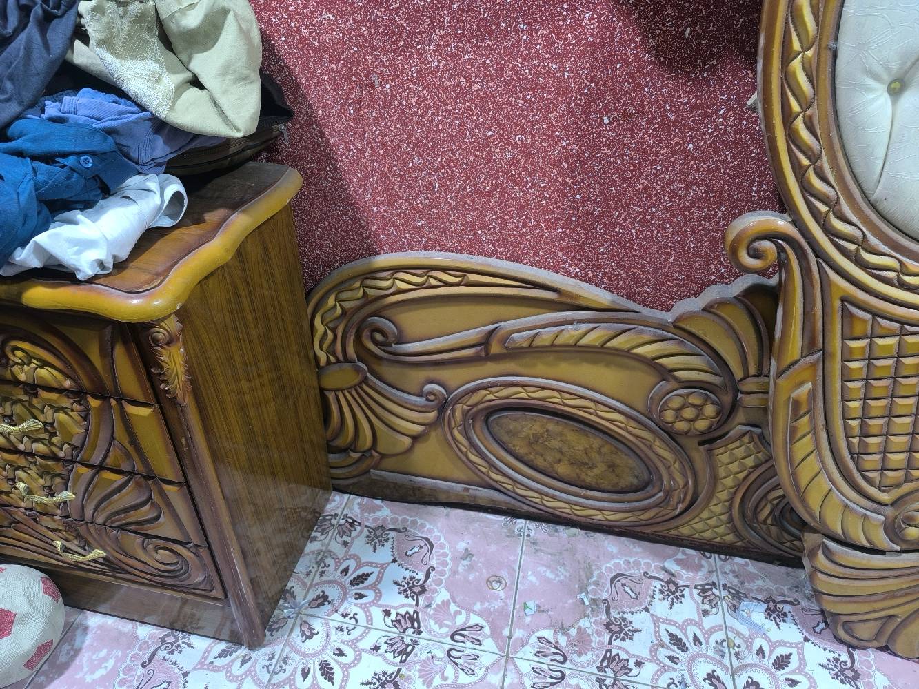 غرفه اخشاب • ٦ قطع • مستعملة مرة وحدة