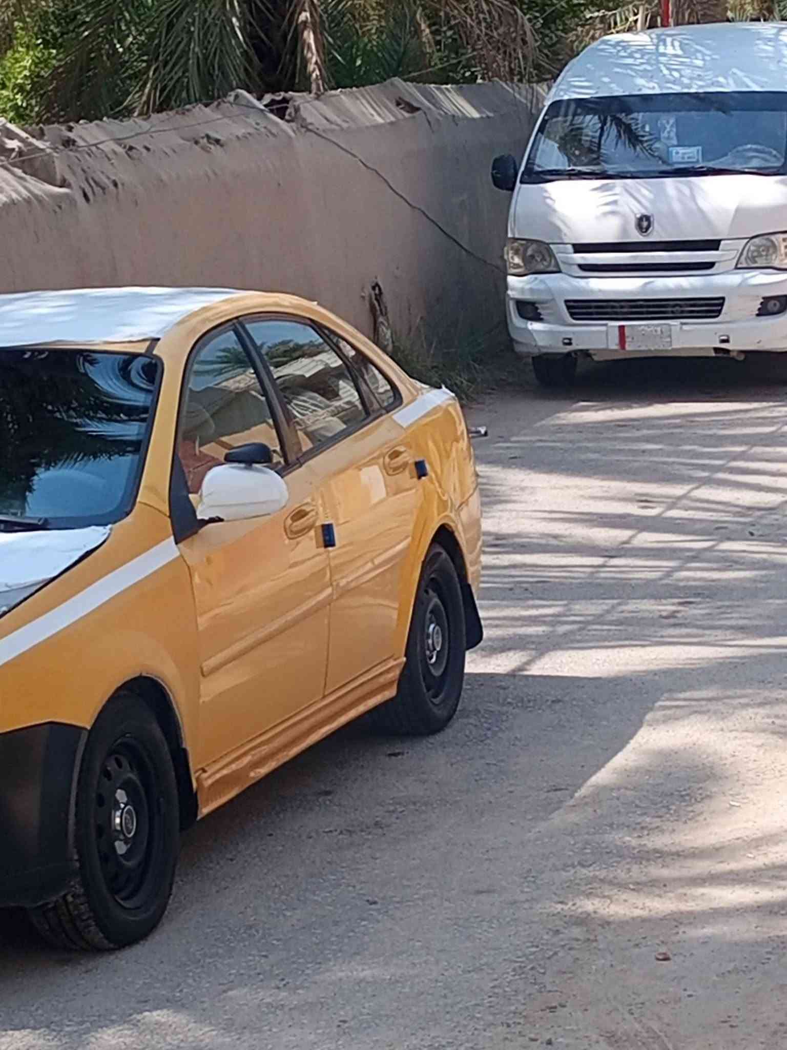 ياللة اوبترة ١١صفرة كير اوتو  مكينة لاتنقيص ولا تبخير سيارة حلوة مال جناي كاعد اطلع بية تكسي بكربلاء رقم احمر  راعية راح رقمة مني ابيعة بدون راعي  اتكفل سرقة فقط  كوم حديد سيارة مبدل بية بس بنيد طار وبدلتة  سيارة خير من الله شلعة معدل فول تخم تاير 
ادوشمة كل جديد  كهرباء شغال مابية نقص  مكاني كربلاء 
السعر بلاش والله25بية مجال قليل
