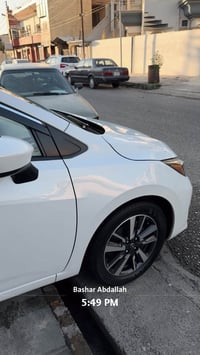 نيسان فيرسا  2025 SV محسن فول مواصفات 1/1 ماشيه 25 الف  سياره لوك من ن...