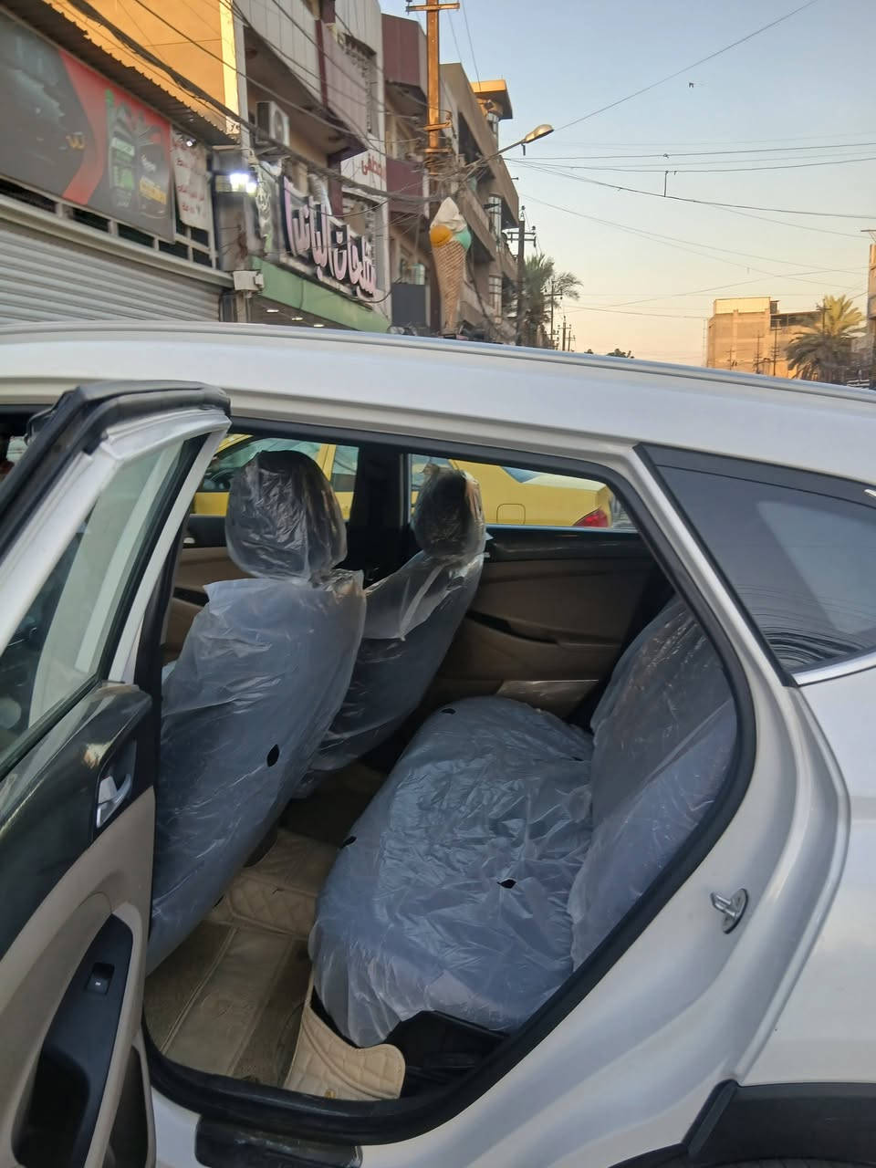 توسان للبيع  2019 خليجي شركة الكاصد مكفولة ما عدا الجاملغ الايمن امبدل حدادية خير من الله تخم تاير كير محرك ممفتوحات تبريد ثلج العنوات بغداد الامين الثانيه السعر 170 وبيهه مجال رقمي *********** باسمي السياره رقم بغداد تحويل ثاني يوم
