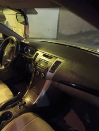 سوناتا 2009 للبيع محرك وكير وصدر وتخم تاير بيها فقط ضربه بل جوملغ الخل...