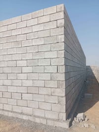 خلفة بناء • متوفر