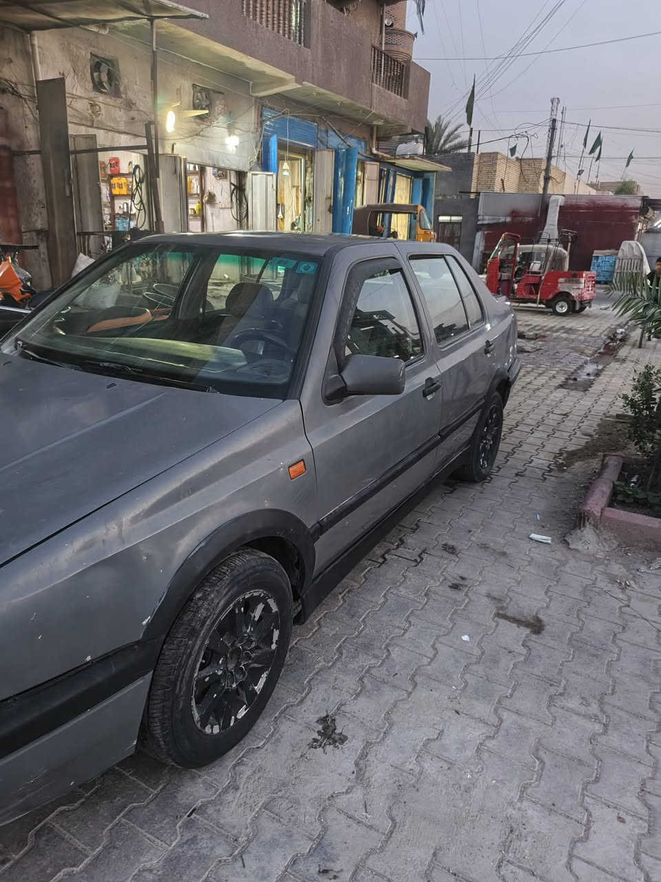 سلام عليكم كولف فنتو موديل 92 المكينه كايمه كير صدر كهربائيات كله شغاله سعره 25مستعجل ع بيعته ***********4  مكانه م الصدر
