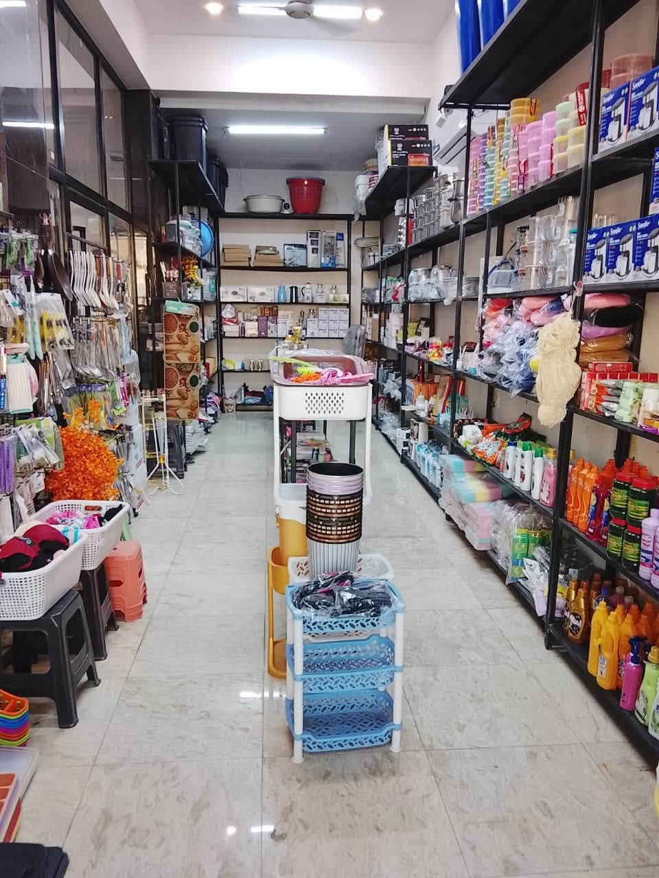 🏪 محل في حي الجهاد  (بغداد) للبيع

رزقه خير من الله، والمحل فاتح جديد، وسبب البيع الحاجة إلى مبلغ لإجراء عملية للأم، الله يشافيها ويعافيها 🤲🏻

المحل شامل كلشي وكلاشي، ومن ضمن الموجودات:
• سبلت
• رفوف
• ديكورات وتجهيزات درجة أولى
• أغراض ومحتويات المحل

المحل جاهز للعمل، واللي جاد بالشراء يتواصل على الرقم:
📞 [رقم ***********

للتوضيح: أني مجرد ساعي بريد، وأوصل الإعلان فقط، والتفاصيل والسعر مباشرةً ويا صاحب المحل.
