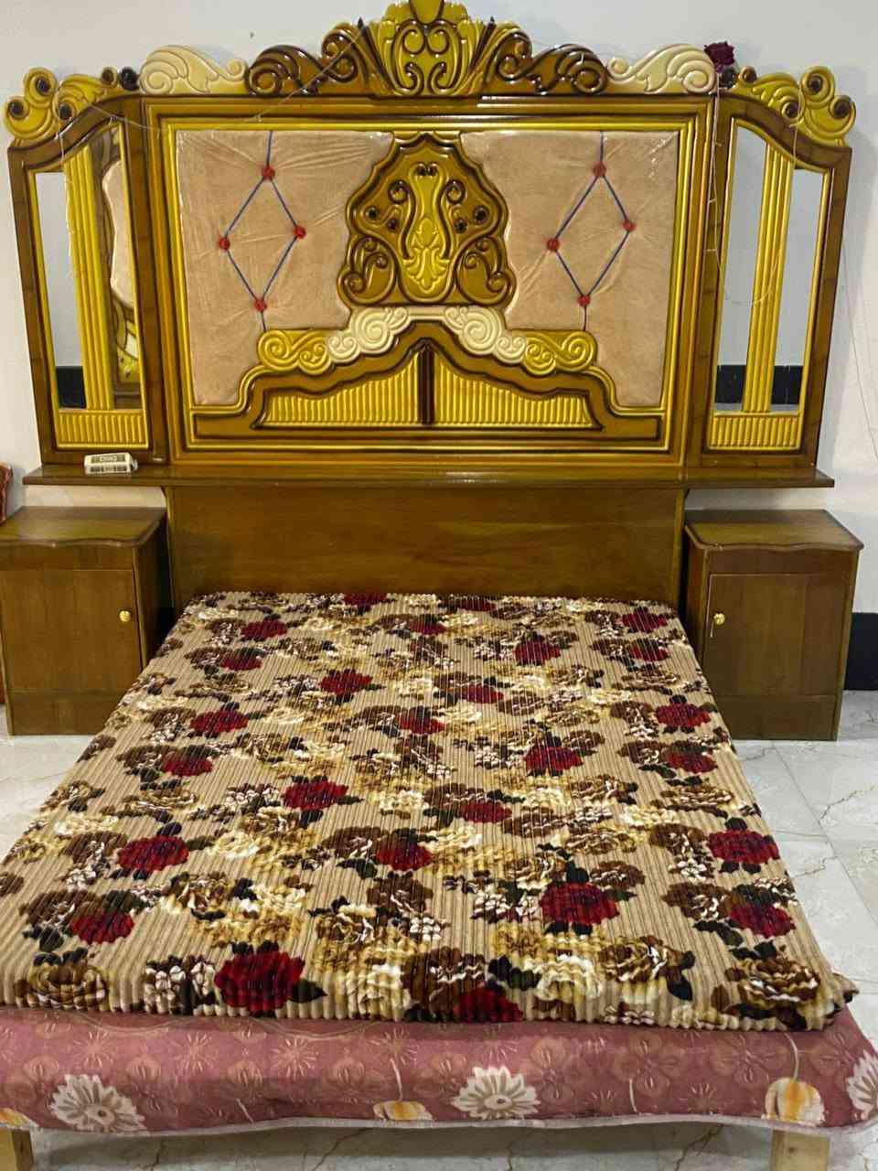 سلام عليكم     غرفة للبيع
الغرفة نظيفة ومرتبة وحالتها كلش زينة، 
السعر مناسب 
اللي مهتم يراسلني خاص، 
او يتصل على رقم ***********
مكاني تكريت القادسيه قطعة 500

