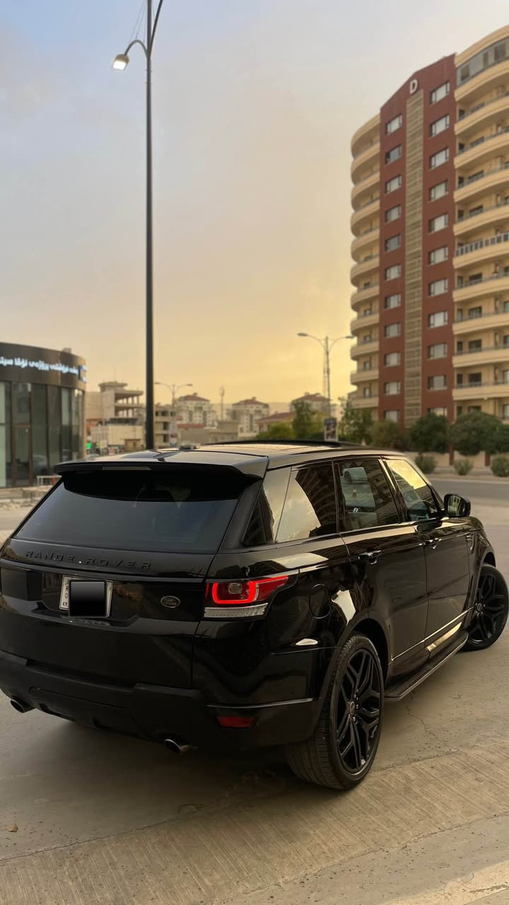 Range Rover Sport
Model 2015
V6 supercharged
بێ ڕەقەم دوبەی
کۆدی ئاسایشی بۆ کراوە
١٤٣ هەزار ڕۆشتوە 
مەکینەو گێڕ مەزبوت نەکراوەتەوە
فول مواسەفات 
ناوزەرد
لایت LED
سنوق شەفت 
سەقف پانۆراما
سەماعە مێریدیان
کامل ڕادار و ئۆتۆ ستۆپ
دەبڵ کارەبایی بەرزو نزم 
زۆر مواسەفاتی تر …
زۆر تازەیە سەیارەکە 
١٣٧ گەڵا و مەجال
*********** السليمانية, العراق
