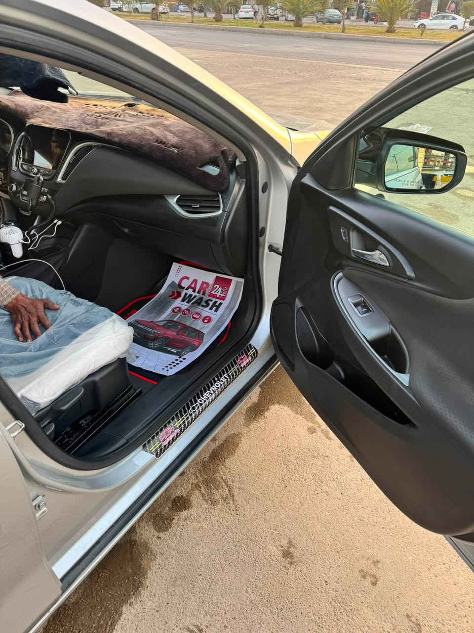 :

🚘 للبيع شفروليه ماليبو 2019 – فئة LS

✨ سيارة أنيقة واقتصادية ومناسبة للاستخدام اليومي
🔹 الموديل: 2019
🔹 الفئة: LS
🔹 المحرك: 1.5 Turbo
🔹 القير: أوتوماتيك
🔹 الحالة: [جيدة جدا]
🔹 اللون: سلفر 
🔹 الممشى: 113000
🔹 الاستمارة/السنوية: السنوية باقيلها شهر وتسقط باسمي السيارة تحويل مباشر - رقم اربيل 🔥]

✅ السيارة جاهزة للاستخدام
✅ الفحص للجادين
✅ البيع بسعر مناسب وقابل للتفاوض البسيط بعد المعاينة

💰 السعر: [105]

📍 الموقع: بغداد – الغزالية 
📞 للتواصل: [***********]

الرجاء التواصل للجادين فقط
