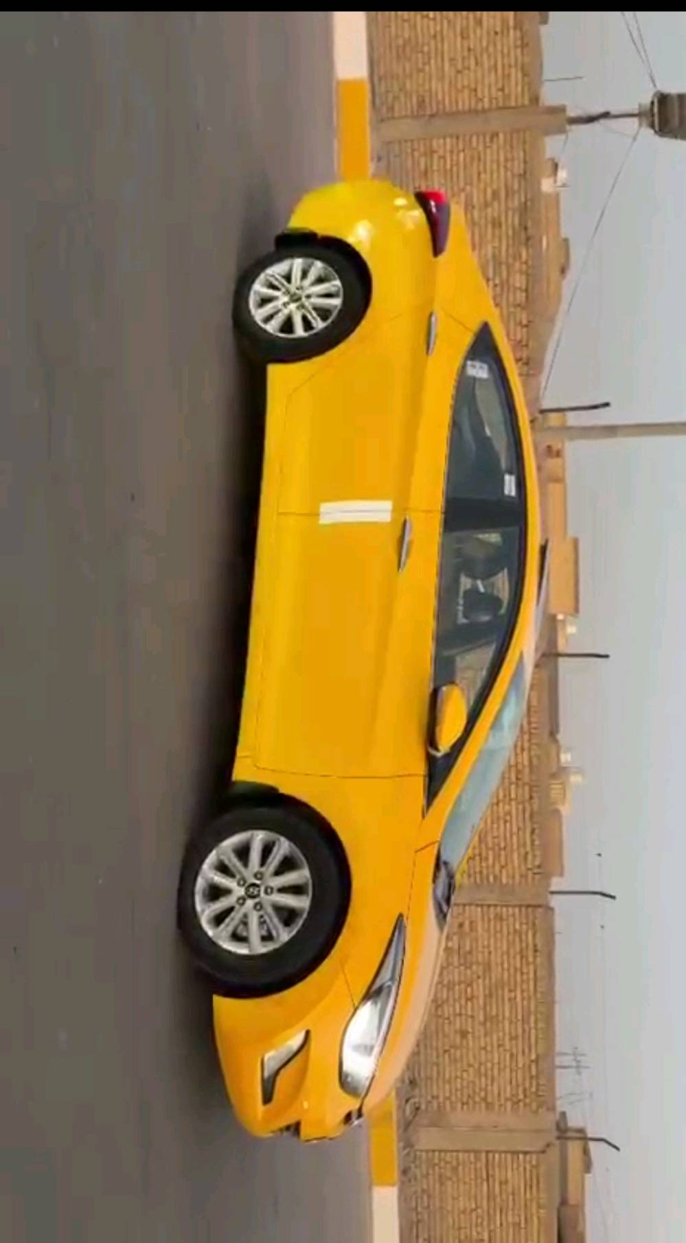 .إي تمام، عدلتها إلك 👇

*محرك 1800 DOHC الدوش الأصلي المرغوب 🔥*

هاي الكليشة النهائية المعدلة:

---
*للبيع النترا 2016 خليجي - فول*

مكفولة من الضربة والتبديل والفتح كفالة عامة
*محرك 1800 DOHC دوش* مامفتوح شرط الفحص
تحكمات جهتين - تبريد قطعتين
شاشة + كاميرا - دوشمة النحلة
نظام 3 قيادات - نظام ECO

السيارة جاهزة من كلشي:
منظومة تبريد جديدة - حدادية جديدة
طخم تاير كله جديد - صبغ جديد
سنوية باسمي 2030 ومصفرة غرامات

السعر 115 وبيه مجال
المكان: ناصرية - المركز
المكلف: ***********
---
