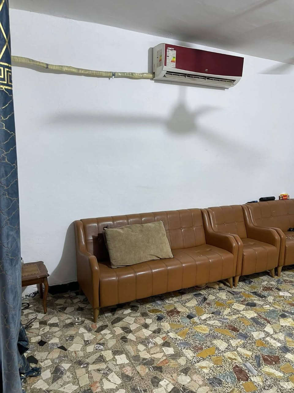 سلام عليكم
للبيع بيت 70 متر طابو سند 25 في منطقة الكمالية بل معوقين فرع مثلجات مشمشه للستفسار اكثر اتصل عل رقم***********
