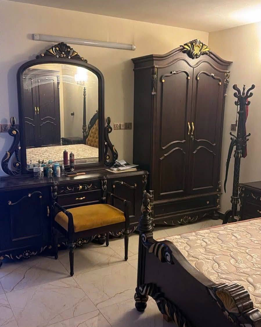 واتساب • للاستفسار • خزائن