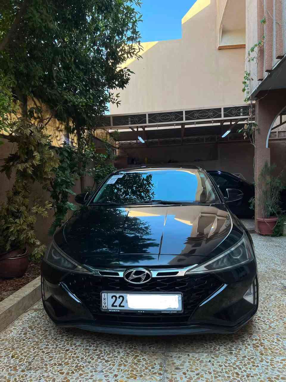 السعر…128
النترا 2019  وارد كندي المرغوب محرك 2.0 دوش بدون دوانز وكير AT مو cvt…فول مواصفات بس بدون بصمه وسلايت كير محرك شرط سياره نضيفه حيل ومال بيت على وضع الشركه برغي ما مفتوح بيها ماشيه 76  ألف مايل حقيقي ….رقم اربيل بأسمي هزه وفحص جديد

المواصفات:
تدفئة كشنات 
تدفئة ستيرن
رادار جانبي
نقطه عمياء
تحديد مسار
كروز سرعه
اشاير بالمري
 شاشه كبيره
كامره بلادي
كار بلاي
3 وضعيات قياده(سبورت__سمارت__نورمال)
بك لايت لد
بلاجكتورات
تحكمات ستيرن جهتين
جامات كهرب
مرايات كهرب 

الضرر:بدون حادث فقط بوند صبغ …دواخل سليمه ايربكات سليمه

السعر:128 بيها مجال بسيط 
للأستفسار:***********. //يوجد واتساب
الموقع:موصل حي الزهور

